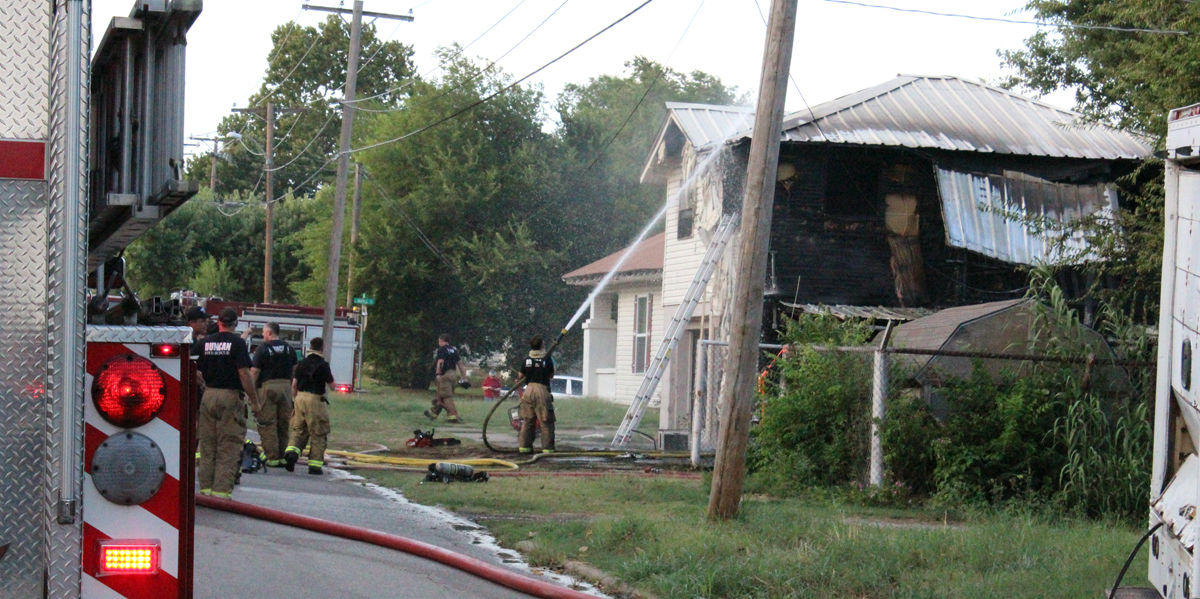 Grill causes fire on Maple